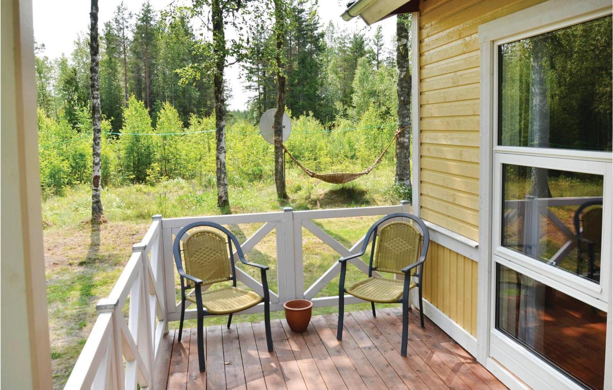 Nice Home In Sunne With Jacuzzi Alvsatern Екстериор снимка